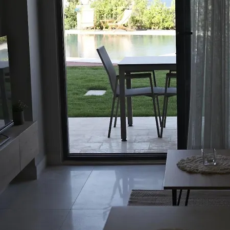 Διαμέρισμα Bright 1-br Close To The Sea With Pool Access F-4 38 *